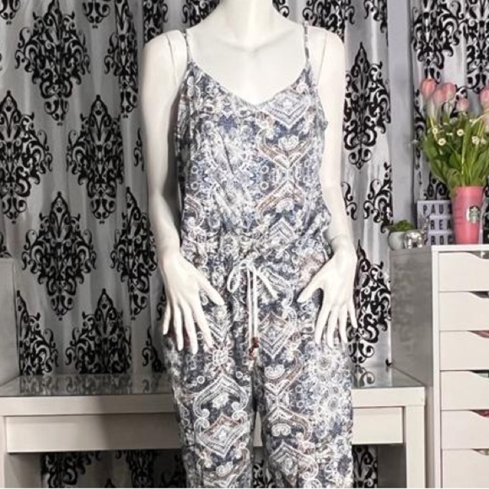 L.O.G.G Romper - Picture 4 of 4
